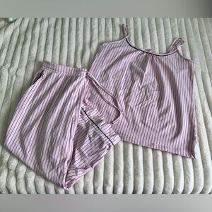La Vie En Rose pyjama set